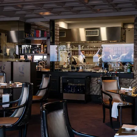 Grand Parker's 5* Napels