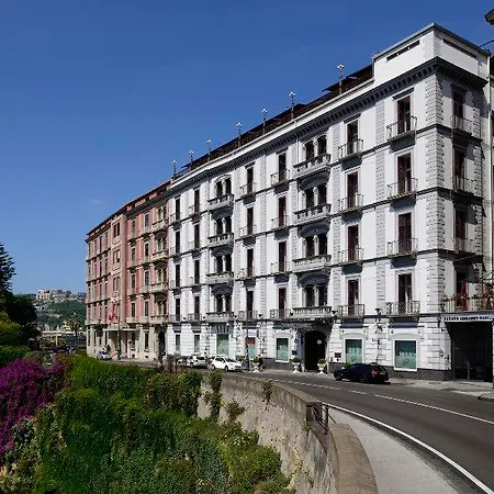 Grand Parker's 5* Napoli