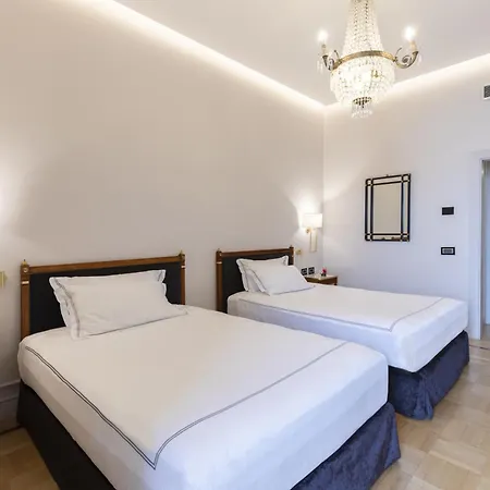 Grand Parker's Hotel