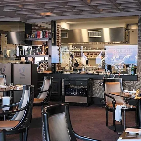 Grand Parker's Hotel 5*