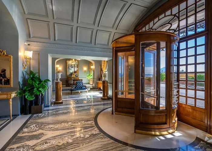 Ξενοδοχείο Grand Parker's