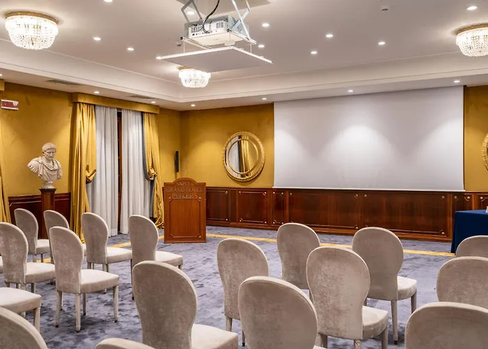 Ξενοδοχείο Grand Parker's