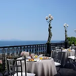 Отель Grand Parker's Неаполь