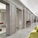 Отель Grand Parker's Неаполь