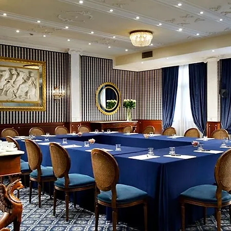 Grand Parker's Hotell 5*