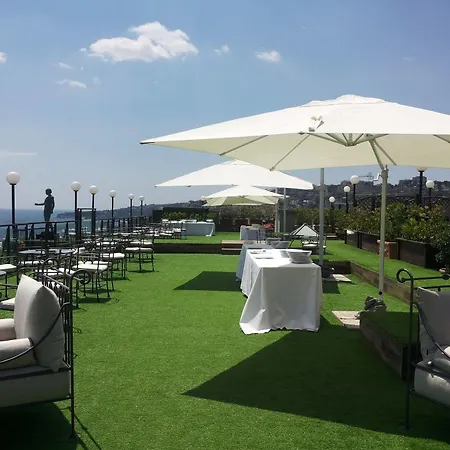 Grand Parker's Hotell 5*