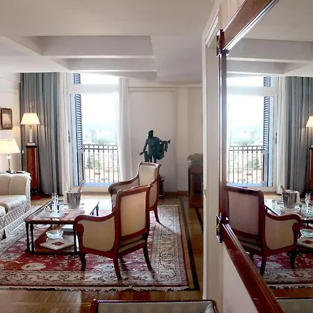 Grand Parker's Naples