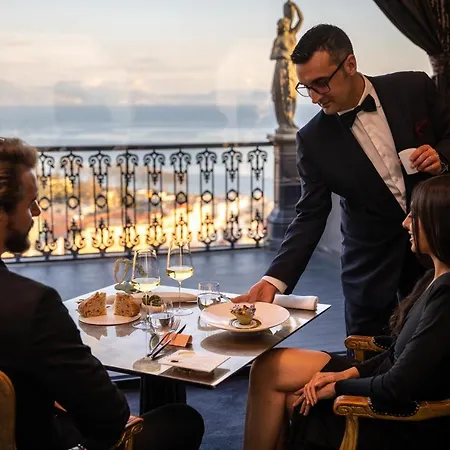 Hotel Grand Parker's Naples