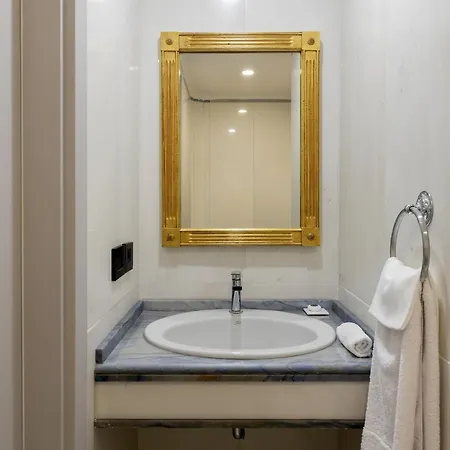 Grand Parker's 5* Naples