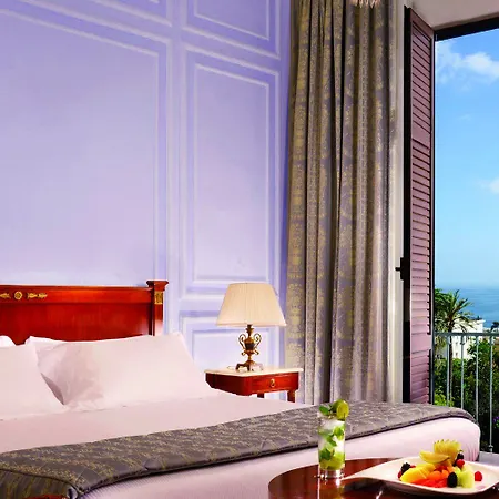 Grand Parker's Naples