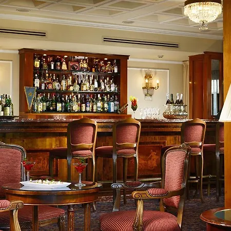 Grand Parker's 5* Naples