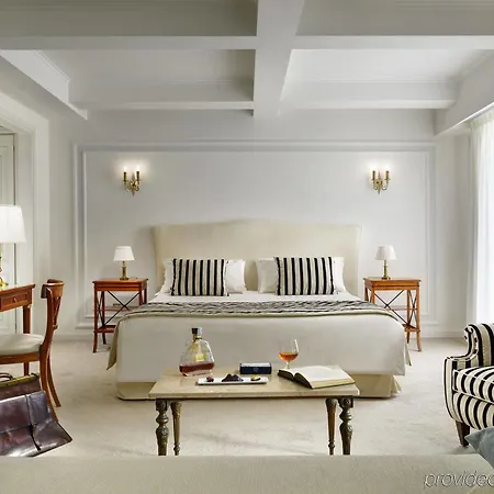 Grand Parker's 5* Naples