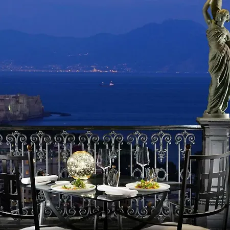 Hotel Grand Parker's Naples